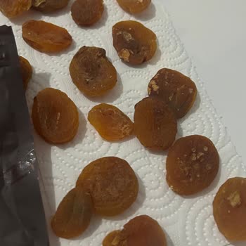 Aldığım Kuru Kayısı Paketinin Yarısı Kusurlu Çıktı