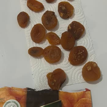 Aldığım Kuru Kayısı Paketinin Yarısı Kusurlu Çıktı