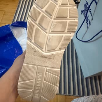 Küçük Ve Kirli Gelen Ayakkabının İadesi Haksız Yere Reddedildi