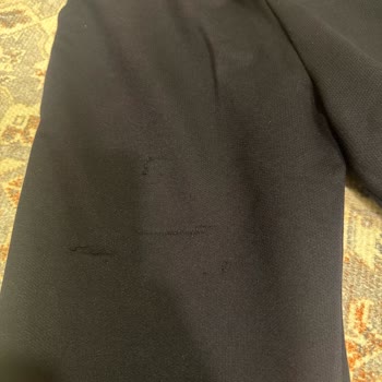 Yeni Alınan Eşofman Altında İplik Çekilmesi Ve İade Talebinin Reddedilmesi