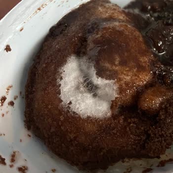 Çocuklar İçin Alınan Ozmo Yumurtasında Küf Tabakası Endişesi