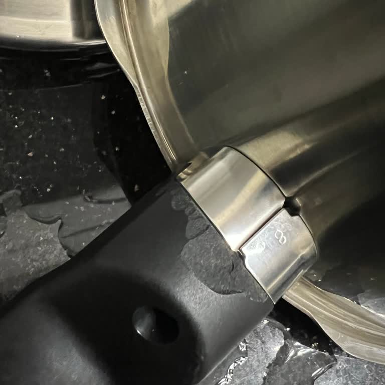 Mağaza Yetkilileri Müşteriyle İlgilenmedi