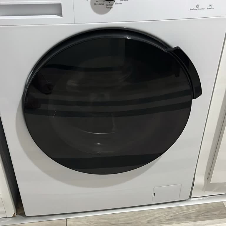 Arçelik Çamaşır Makinesi Sürekli Koku Ve Leke Sorunu, Garanti Kapsamında Çözüm Sunulmadı