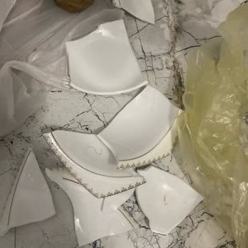 Kırılan Çorba Kasesi İçin Yedek Parça Talebime Çözüm Bekliyorum