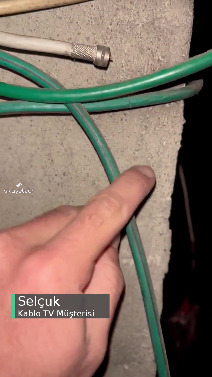 Tursak Kablo TV Teknik Servisin Kablo Kesip Gitmeleri videonun kapak resmi