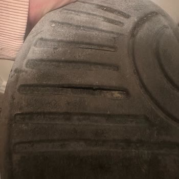 Trendyol'dan Alınan Ayakkabının Tekrar Eden Taban Sorunu Ve Kalıcı Çözüm Talebi