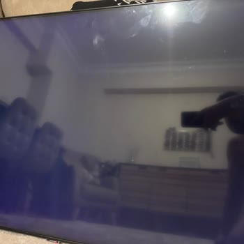 Samsung QLED Televizyonumda Tekrarlayan Panel Sorunu Ve Ücret Talebi