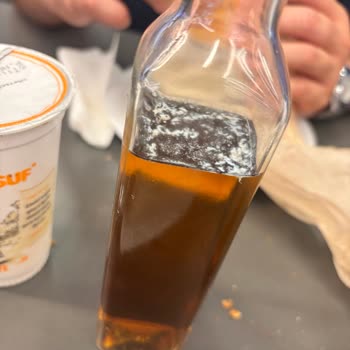 Köfteci Yusuf'ta Hijyen Ve Kalitesiz Tost Deneyimi Hayal Kırıklığı Yarattı