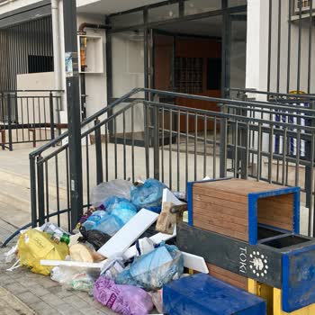 TOKİ Evlerinde Birikmiş Çöp Sorunu Ve Kalıcı Çözüm Talebi