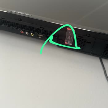 Yeni Alınan Televizyonda Arıza Ve Servis Sürecinde Mağduriyet