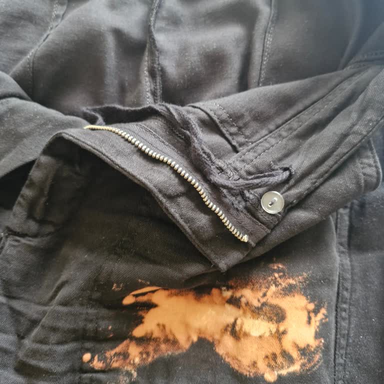 Rossmann Mağazasında Pantolonum Zarar Gördü, Çözüm Sunulmadı