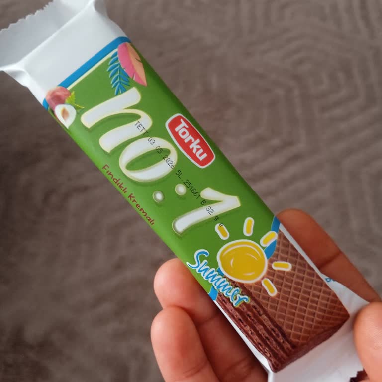 Torku Fındıklı Gofret İçinden Sert Cisim Çıkması Ve Diş Kırılması