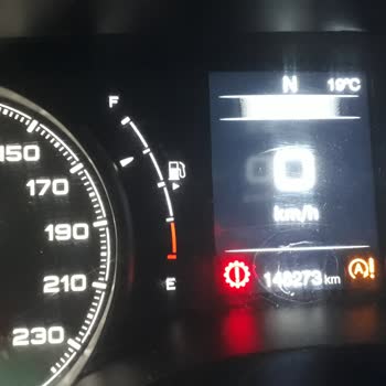 Fiat Egea'da Tekrarlayan Vites Ve Elektronik Arıza Sorunu