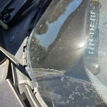 BMW 320 F30 Kapı Kolları Ve Cam Fitilleri Sorunu