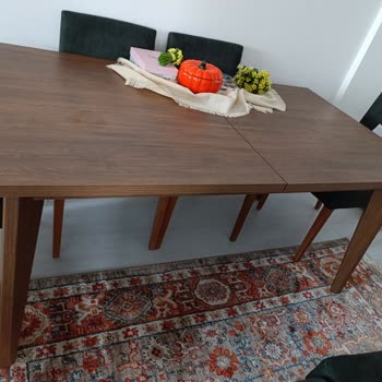 Kelebek Mobilya Aldığımız Günden Beri Sorunlu Masa İçin Çözüm Bekliyoruz