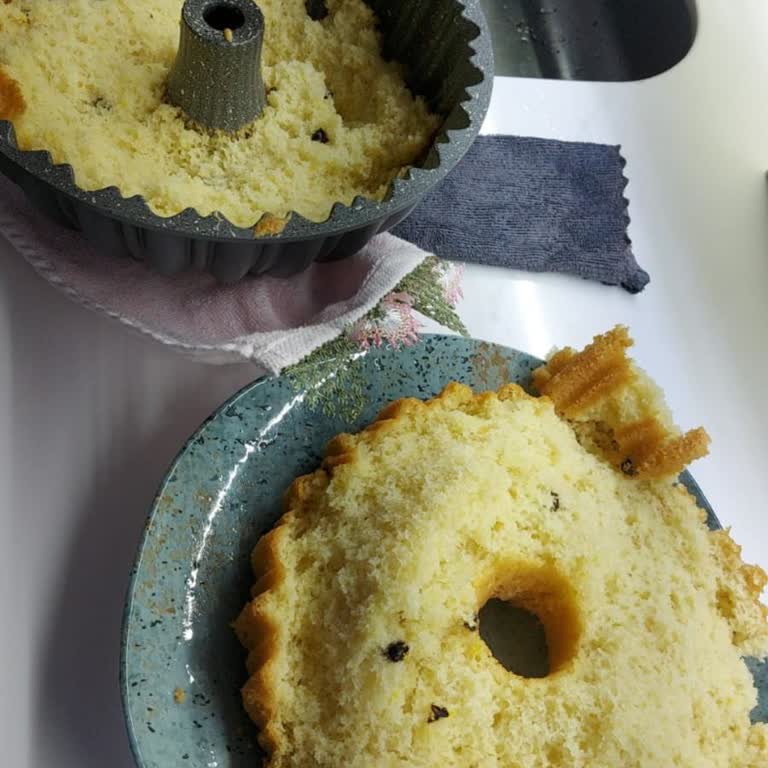 Karaca Kek Kalıbı Yapışıyor, İade Veya Değişim Talep Ediyorum