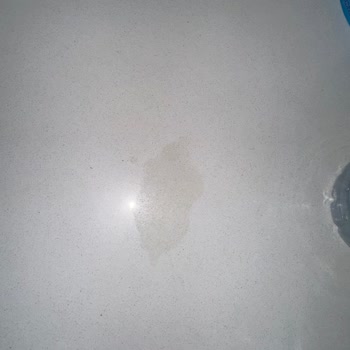 Belenco Garanti Kapsamındaki Quartz Tezgahta Renk Değişimi Sorunu Ve Çözüm Beklentisi