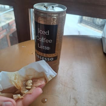 Obsesso Satın Aldığım Kahvede Sağlıksız Maddeyle Karşılaştım!