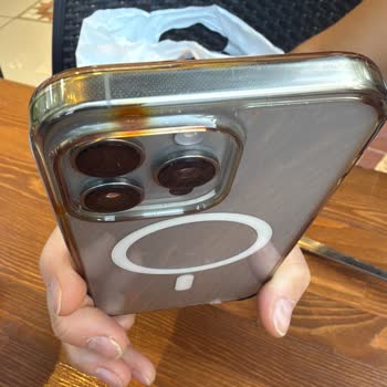 Kılıfın İçinde Küf Benzeri Lekeler Oluştu, Firma Çözüm Sunmadı