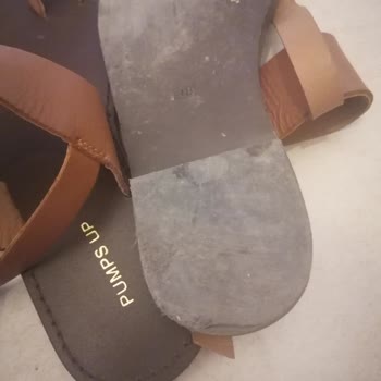 Kısa Sürede Deforme Olan Ayakkabı Ve Yetersiz Müşteri Hizmeti