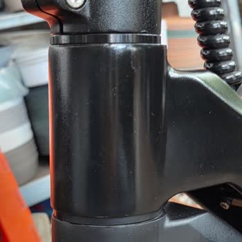 Onvo RX4 Scooter'da Katlama Noktasında Sallantı Ve Servis Yetersizliği