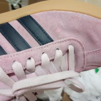 Adidas İlk Kullanımda Bozulan Ayakkabı Ve Çözümsüz Müşteri Hizmetleri Deneyimi!