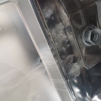 Vestel Bulaşık Makinesi İç Kapağında Sürekli Küf Oluşumu Ve Garanti Sorunu