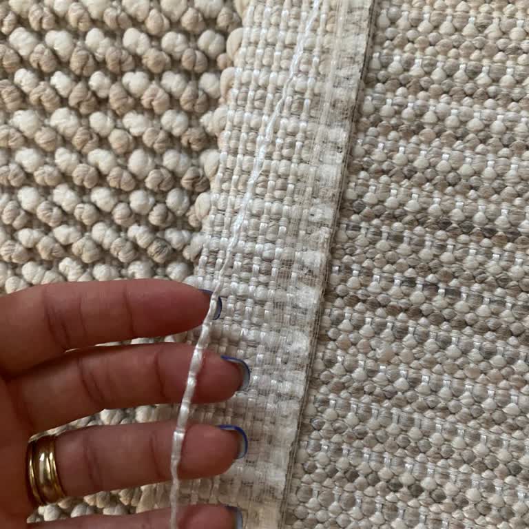 Ross Halı Mağdur Edildim