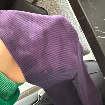 Serious Color Bleeding in Calzedonia Kids Leggings