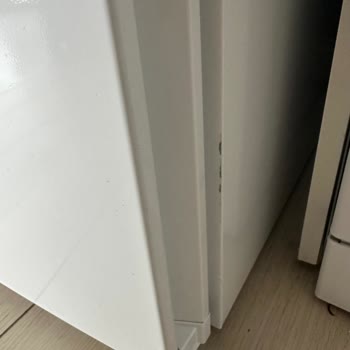 Bosch Teslimatta Hasarlı Buzdolapları İçin Değişim Talebim Karşılanmadı