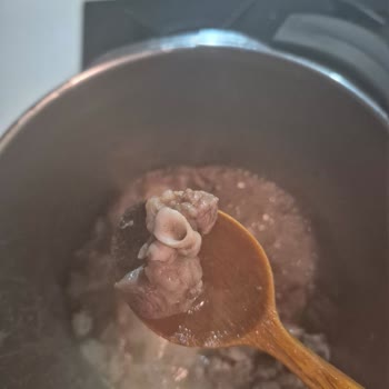 Köfteci Yusuf Şubesinden Alınan Etin Kalitesi Ve İletişim Sorunları