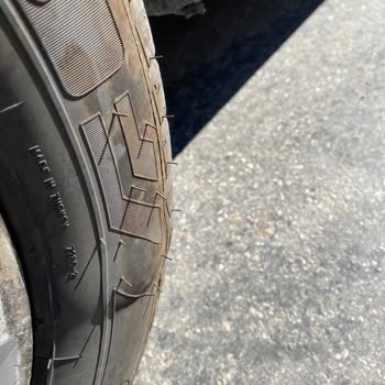 Garanti Kapsamındaki Lastikte Baloncuk Oluştu, Firma Sorumluluk Almadı