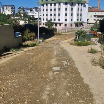 Üç Yıldır Çözülemeyen Yol Sorunu: Toz Ve Mağduriyet Bitmiyor