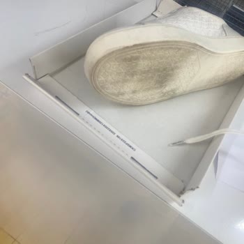 Kullanılmış Ayakkabı Gönderildi, Değişim Ve Bilgilendirme Süreci Yetersiz