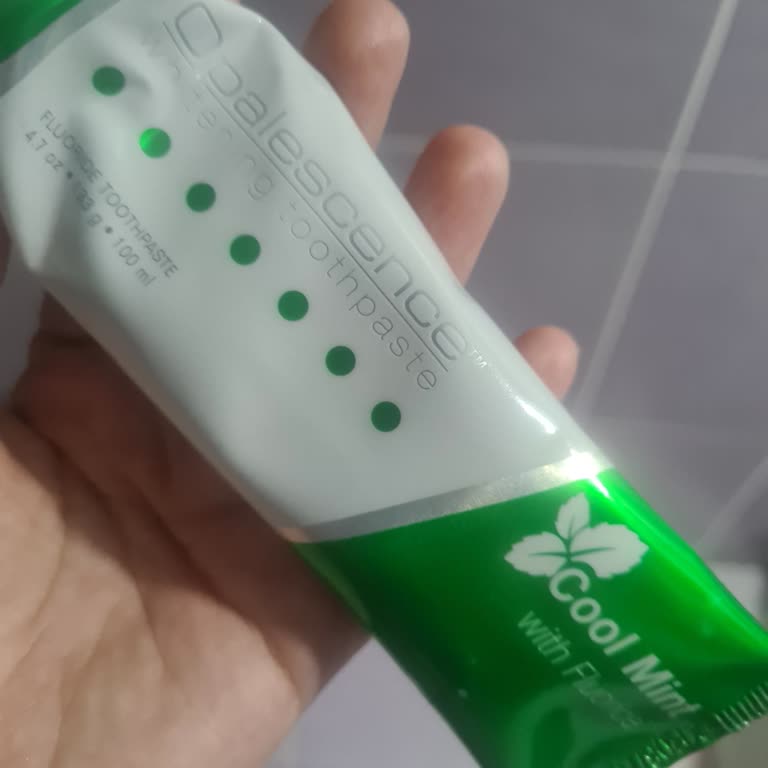 Opalescence Diş Macunu Tadı Ve Kokusunun Son Derece Kötü