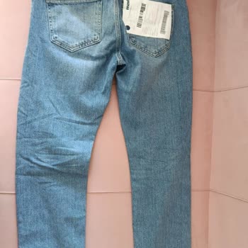 Mavi Mağazasından Alınan Kot Pantolon Kısa Sürede Renk Soldu Ve Genişledi