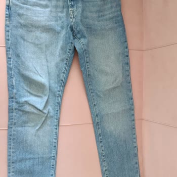 Mavi Mağazasından Alınan Kot Pantolon Kısa Sürede Renk Soldu Ve Genişledi