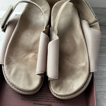 Az Kullanımla Sandalette Kalıcı Taban Sorunu Ve İade Talebi