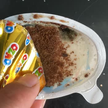 Küflü Sürpriz Yumurta: Çocuk Sağlığına Tehdit!