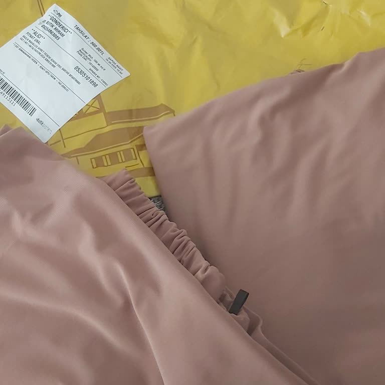 Sipariş Ettiğim Ürün Yerine Alakasız Ve Kalitesiz Ürün Gönderildi Satıcıya Ulaşamıyorum