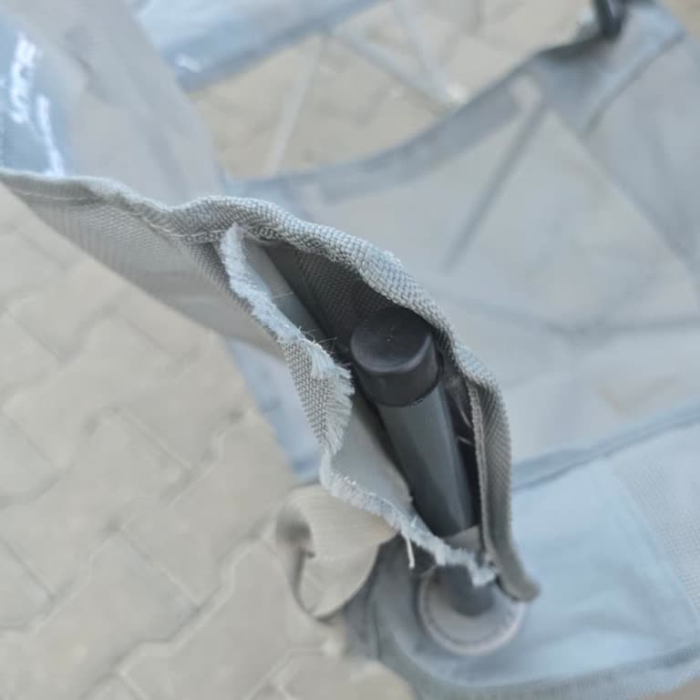 Satın Aldığım Sandalyeler Hemen Yırtıldı, İade Ve Değişim Sürecinde Mağdur Edildim