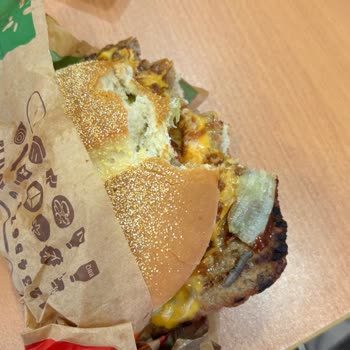 Siparişimde Ölü Solucan Çıktı, Hijyen Ve İade Sorunu Yaşıyorum