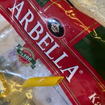 Aldığım Makarnada Küf Benzeri Lekelerle Karşılaştım Tazeliğinden Endişeliyim