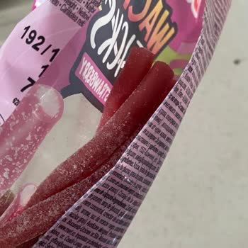 Aldığım Şekerin Erimiş Ve Bozuk Çıkması Hayal Kırıklığı Yarattı