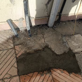 TurkNet'in İzinsiz Kablo Döşemesi Sonucu Binada Su Baskını Ve Maddi Zarar