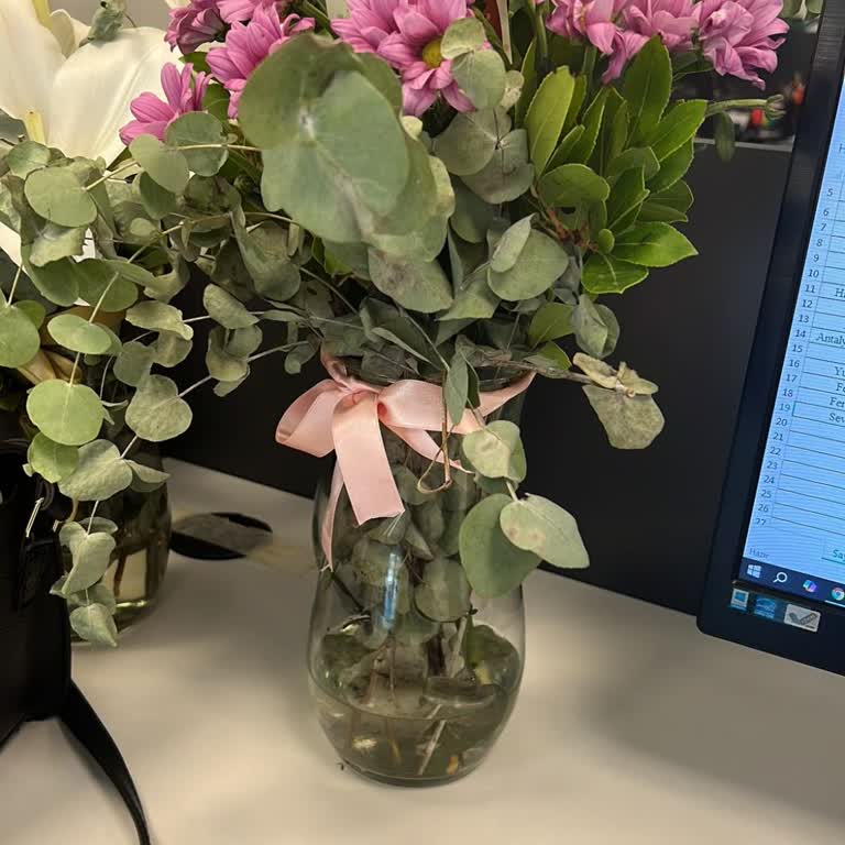 Gönderilen Çiçeğin Solmuş Ve Küflü Gelmesi, İade Talebine Yanıt Alınamaması