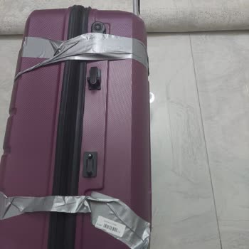 Ajet İle Geç Ve Hasarlı Valiz Teslimatı Mağduriyeti