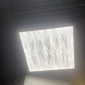 Tavan Aydınlatma Ürününde Kısa Sürede Boya Dökülmesi Ve İlgisiz Müşteri Hizmeti