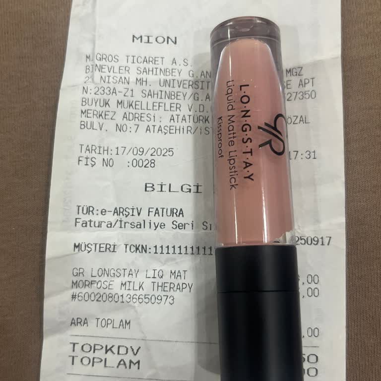 Aldığım Rujun Kötü Kokusu Ve İade Sorunu