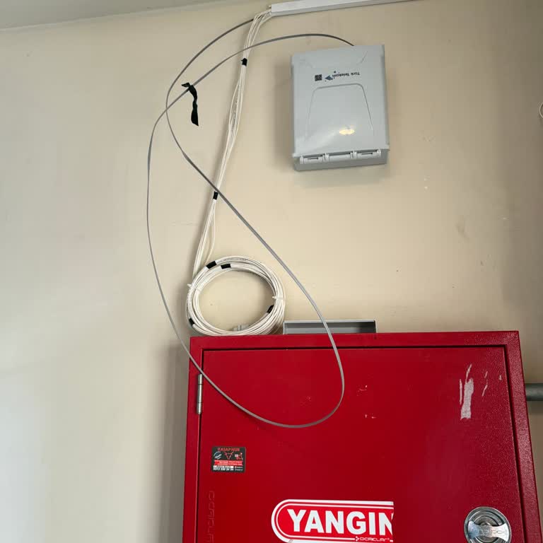 Türk Telekom'un Düzensiz Kablo Montajı Ve Kötü İşçilik Sorunu